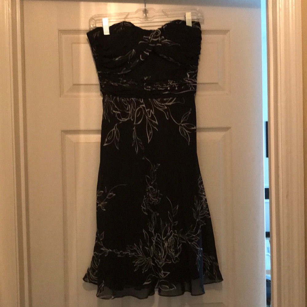 White House Black Market Size 2 dress